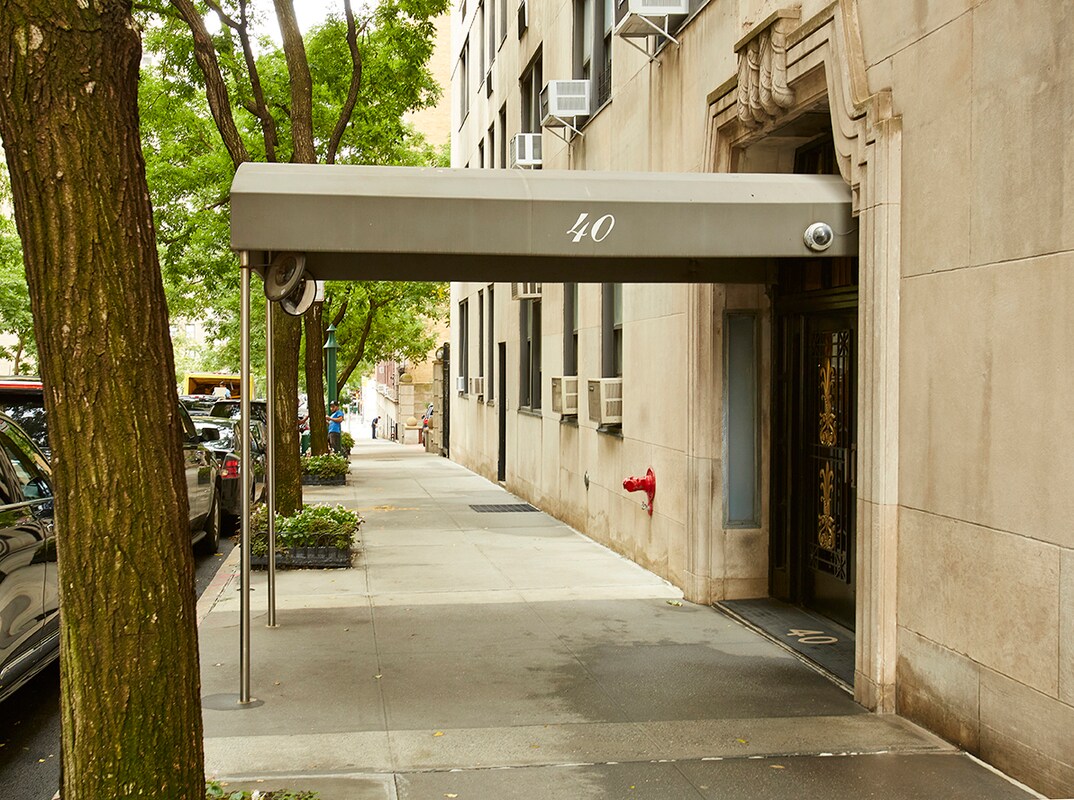 40 E 88th St, New York, NY à vendre Photo du bâtiment- Image 1 de 6