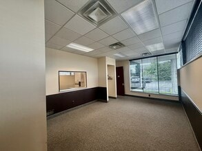 33497 23 Mile Rd, Chesterfield Township, MI for lease Interior Photo- Image 2 of 26