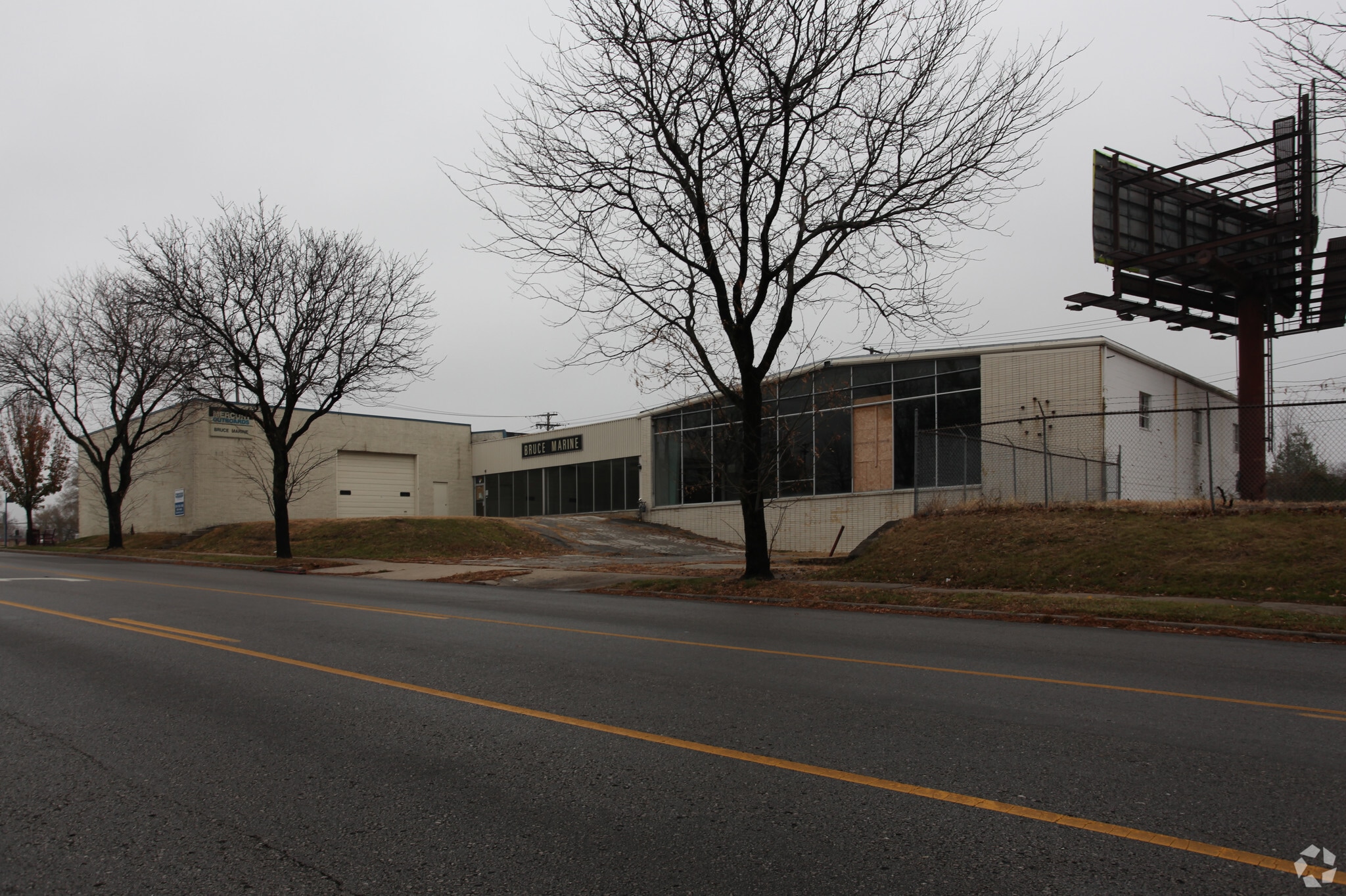 6701-6707 Prospect Ave, Kansas City, MO for lease Building Photo- Image 1 of 3