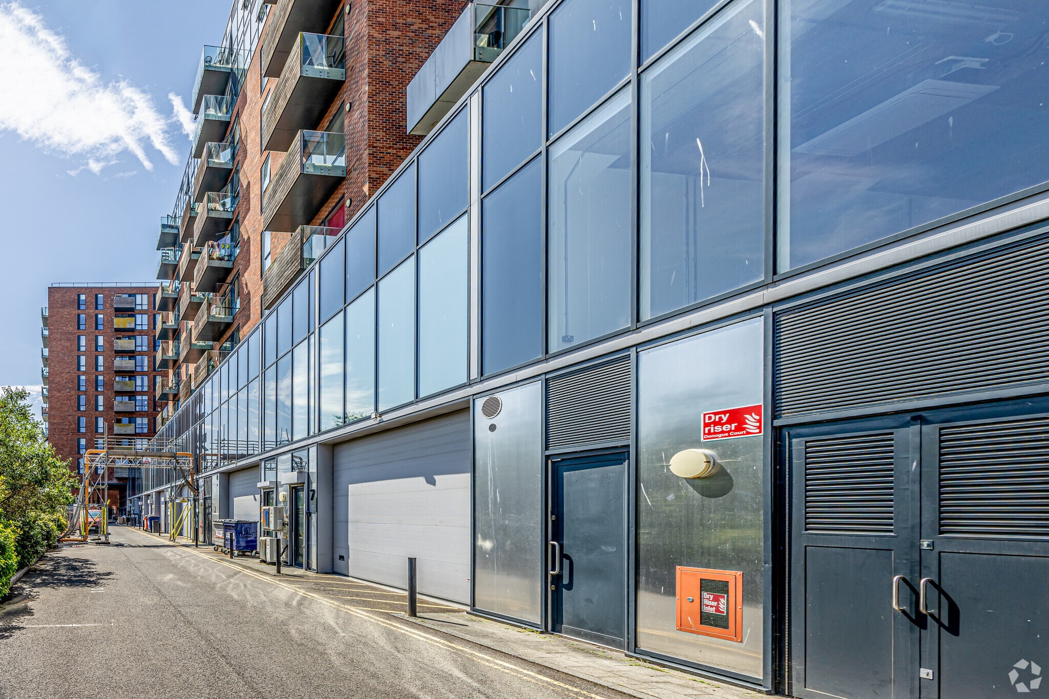Fittleton Gdns, London for lease Primary Photo- Image 1 of 10