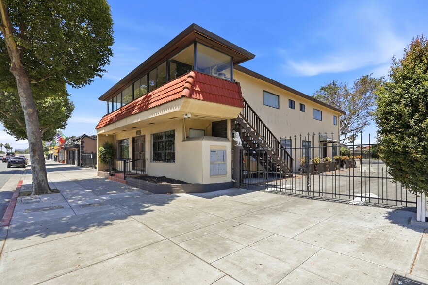 1565 Alum Rock Ave, San Jose, CA for sale - Building Photo - Image 2 of 19