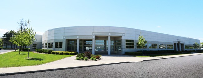 More details for 550 N Commons Dr, Aurora, IL - Office for Lease