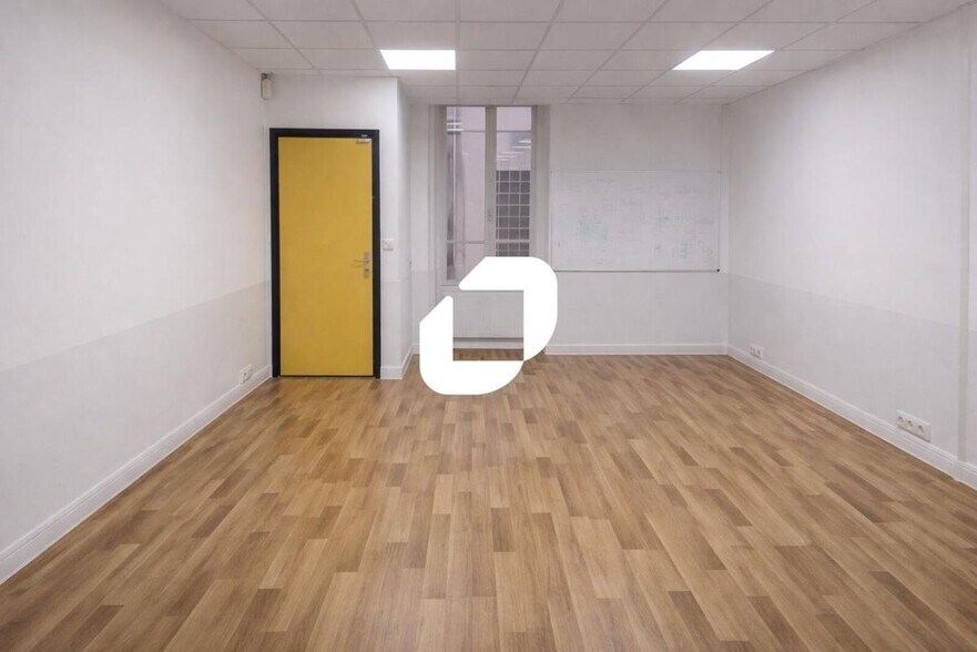 26 Rue Du Faubourg Saint-Antoine, Paris à louer - Photo intérieure - Image 2 de 10