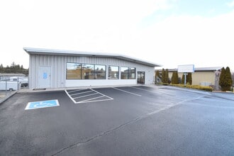 635 SE Business Way, Bend, OR for lease Building Photo- Image 2 of 7