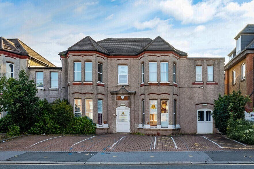 34 Mansfield Rd, Ilford à louer Photo du bâtiment- Image 1 de 15