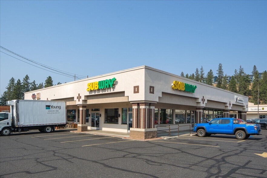 1902 W Francis Ave, Spokane, WA for sale - Primary Photo - Image 1 of 1