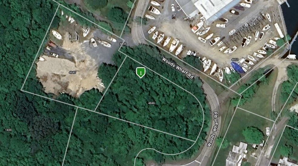 4846 Woods Wharf Rd, Shady Side, MD à vendre - Photo principale - Image 1 de 6
