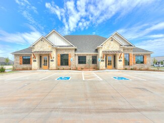 Plus de détails pour 15201 Crown at Lone Oak Rd, Edmond, OK - Bureau à louer