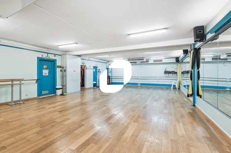 119 Avenue Du Général Leclerc, Paris à vendre - Photo du bâtiment - Image 2 de 13