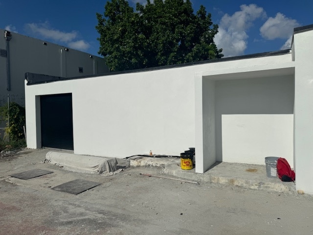 3705 NW 35th Ave, Miami, FL for lease Primary Photo- Image 1 of 21