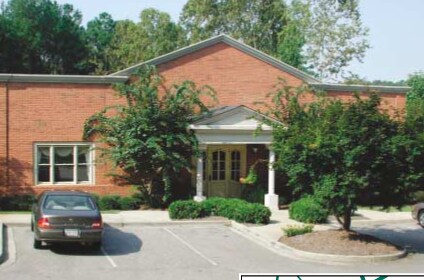 2176 Parkway Lake Dr, Hoover, AL à louer - Photo du bâtiment - Image 2 de 5