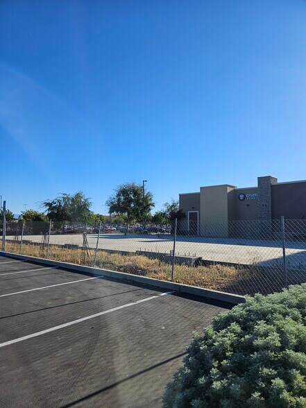 1349 W Pacheco Blvd, Los Banos, CA for sale - Building Photo - Image 3 of 6