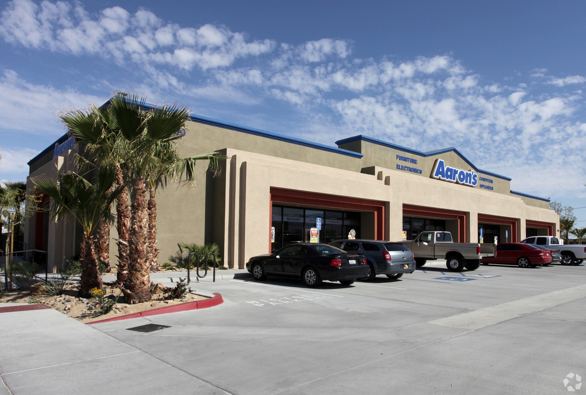 44680 Jackson St, Indio, CA à vendre Photo principale- Image 1 de 9