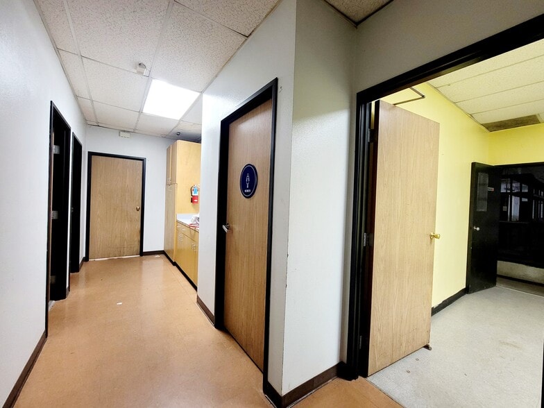 1420 S Carlos Ave, Ontario, CA for sale - Building Photo - Image 3 of 5