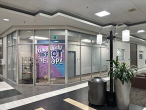 755 Lake Bonavista Dr SE, Calgary, AB for lease Interior Photo- Image 2 of 5