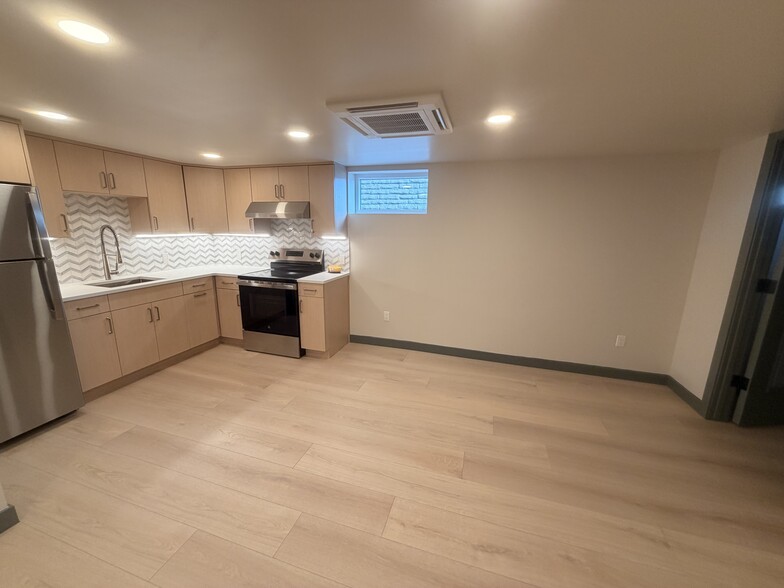 3755 S Broadway, Englewood, CO for lease - Building Photo - Image 3 of 10