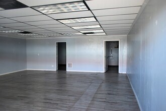 8930 S Sooner Rd, Oklahoma City, OK for lease Building Photo- Image 2 of 3