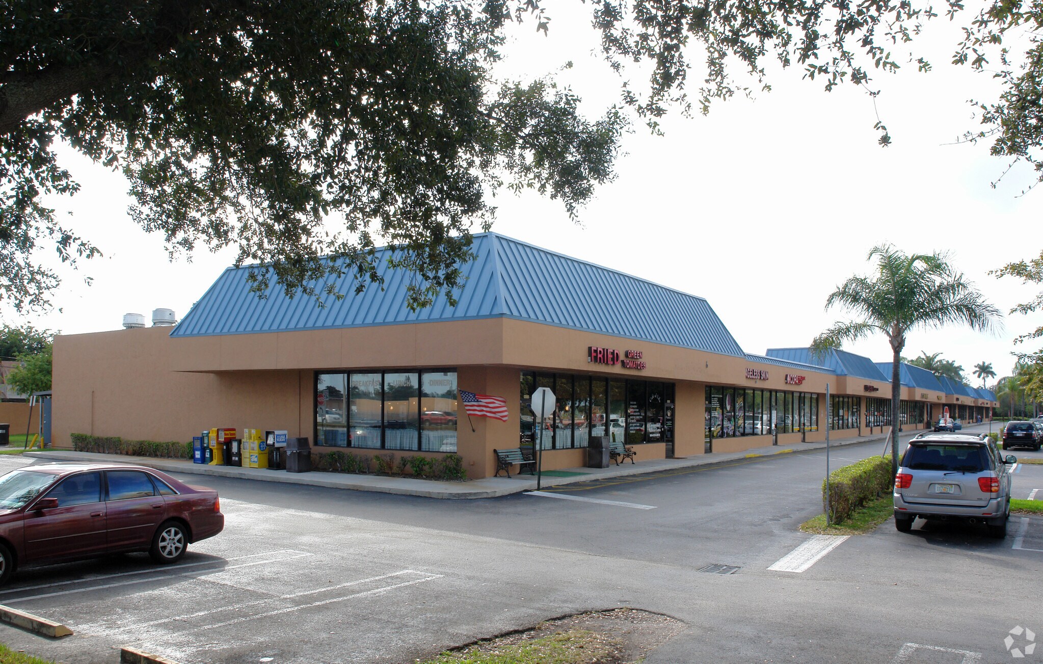 8600-8698 Griffin Rd, Davie, FL à louer Photo du bâtiment- Image 1 de 3