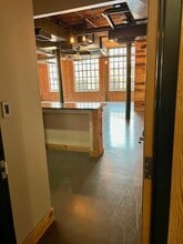 2211 N Lamar St, Dallas, TX à louer Photo intérieure- Image 2 de 18