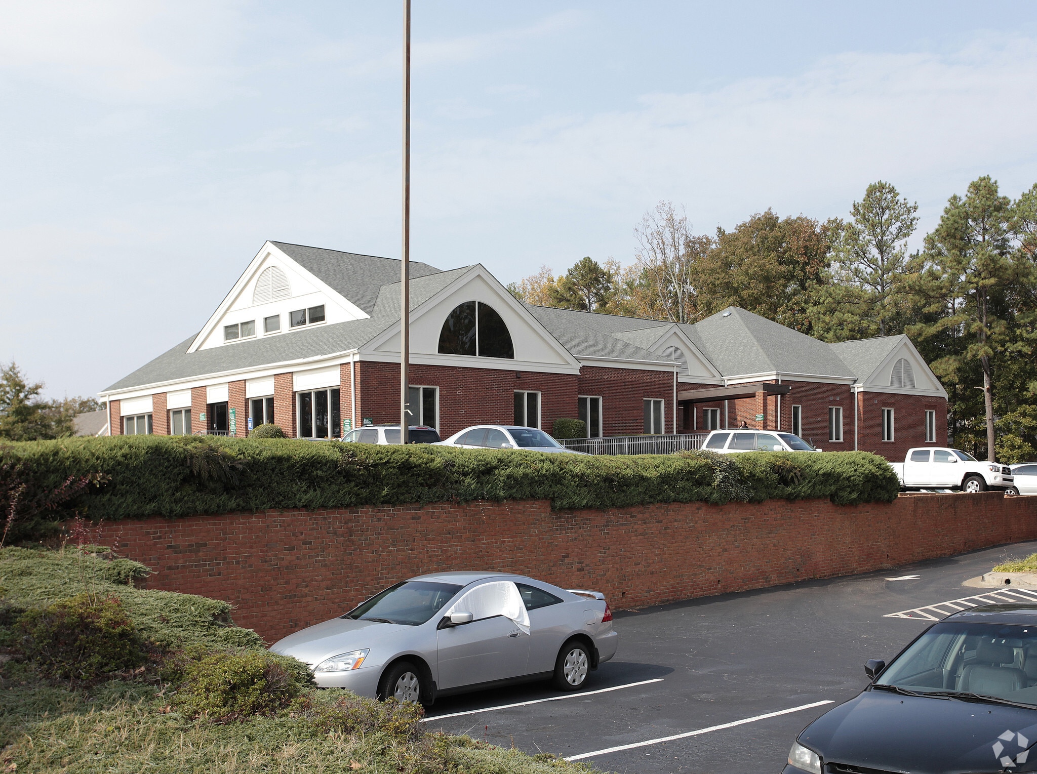 3823 Roswell Rd, Marietta, GA for lease Building Photo- Image 1 of 7