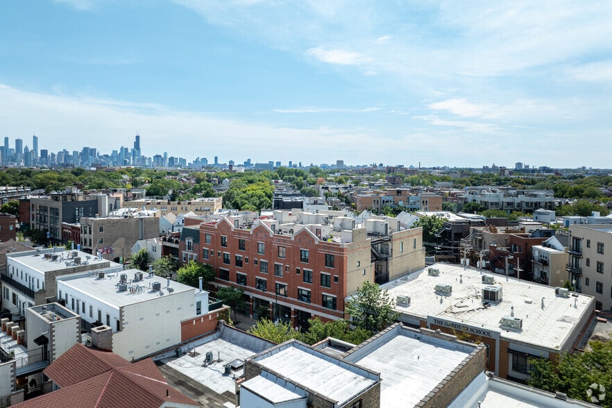 2840 N Lincoln Ave, Chicago, IL for lease - Aerial - Image 2 of 4