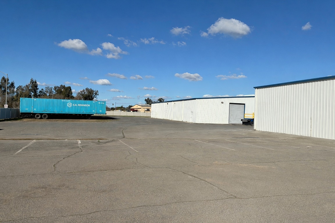 11290 Vallejo Ct, French Camp, CA for lease Primary Photo- Image 1 of 9