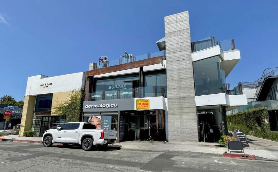 8533-8539 Melrose Ave, Los Angeles, CA for lease - Building Photo - Image 2 of 9