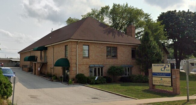 Plus de détails pour 10233 W Greenfield Ave, West Allis, WI - Bureau/Médical à louer