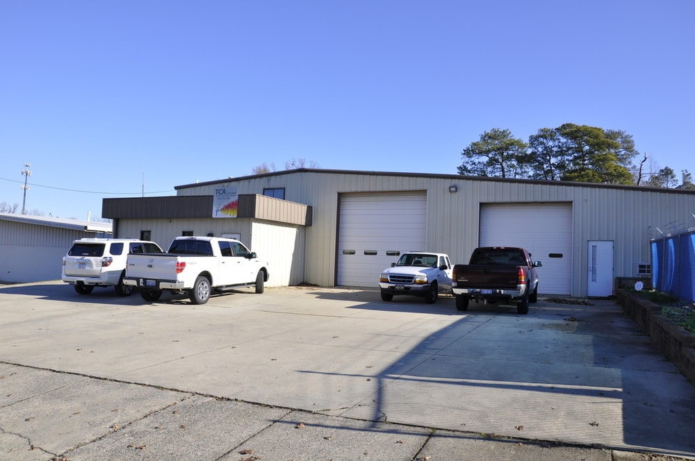 413 Chatham St, Sanford, NC for lease Primary Photo- Image 1 of 4