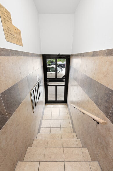 196 Nassau Ave, Brooklyn, NY for sale - Building Photo - Image 3 of 10