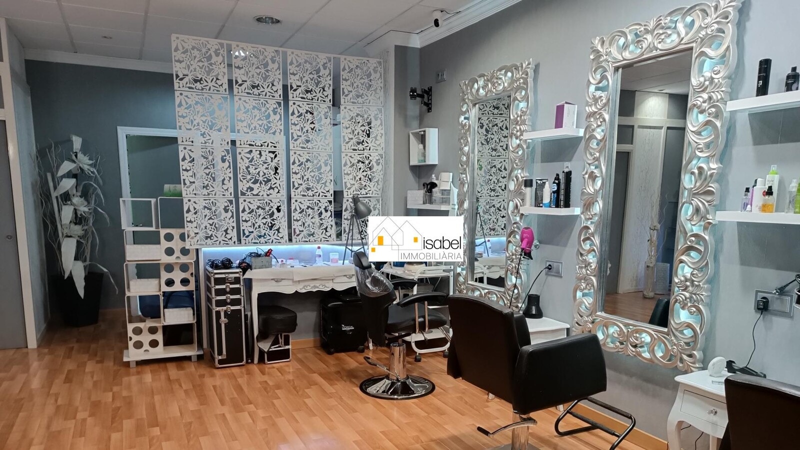 Reus, TAR 43204 - - - Interior Photo - Image 1 of 12