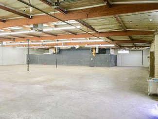 More details for 7306-7344 Laurel Canyon Blvd, North Hollywood, CA - Industrial for Lease