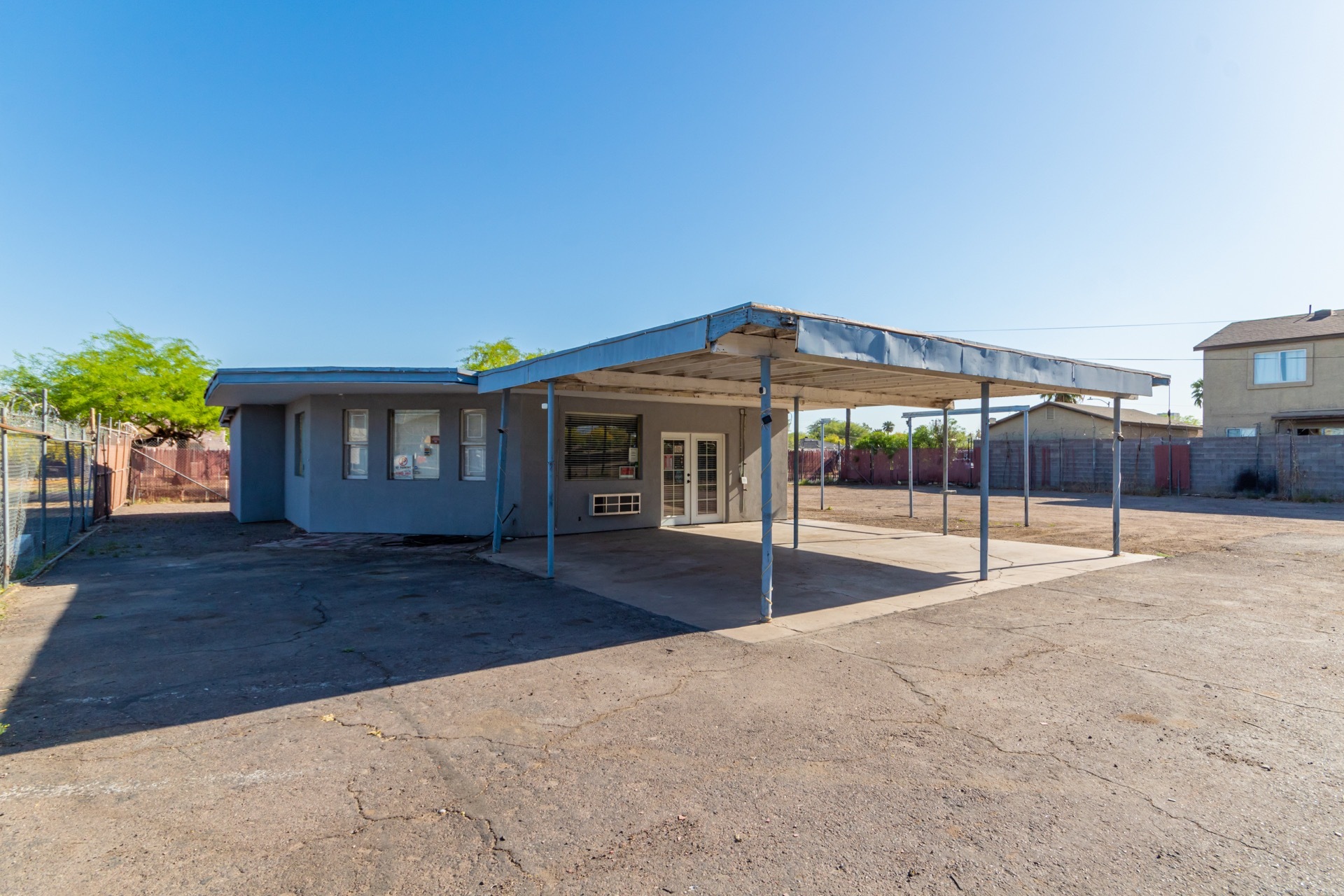 1668 W Grand Ave, Phoenix, AZ à vendre Photo principale- Image 1 de 1