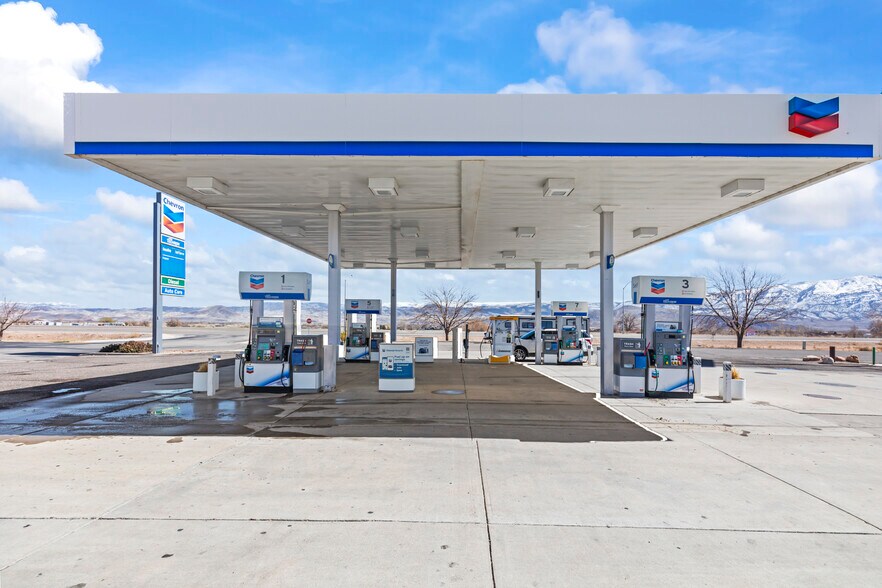 1357 N Main St, Richfield, UT à vendre - Photo du bâtiment - Image 3 de 7