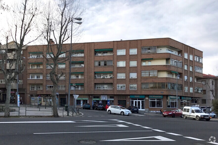 Commerce de détail dans Segovia, Segovia à louer - Photo du bâtiment - Image 2 de 2