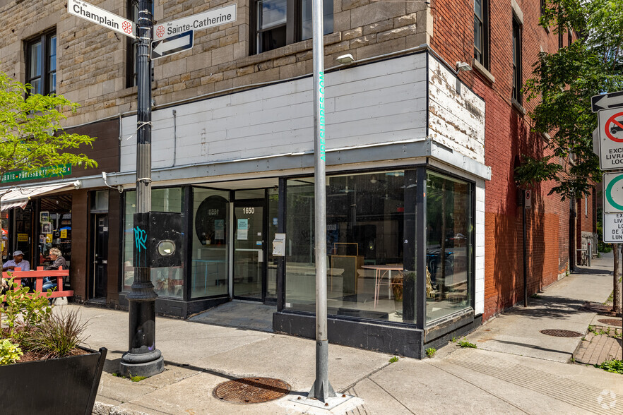 1650-1654 Rue Sainte-Catherine E, Montréal, QC à vendre - Photo du bâtiment - Image 3 de 4