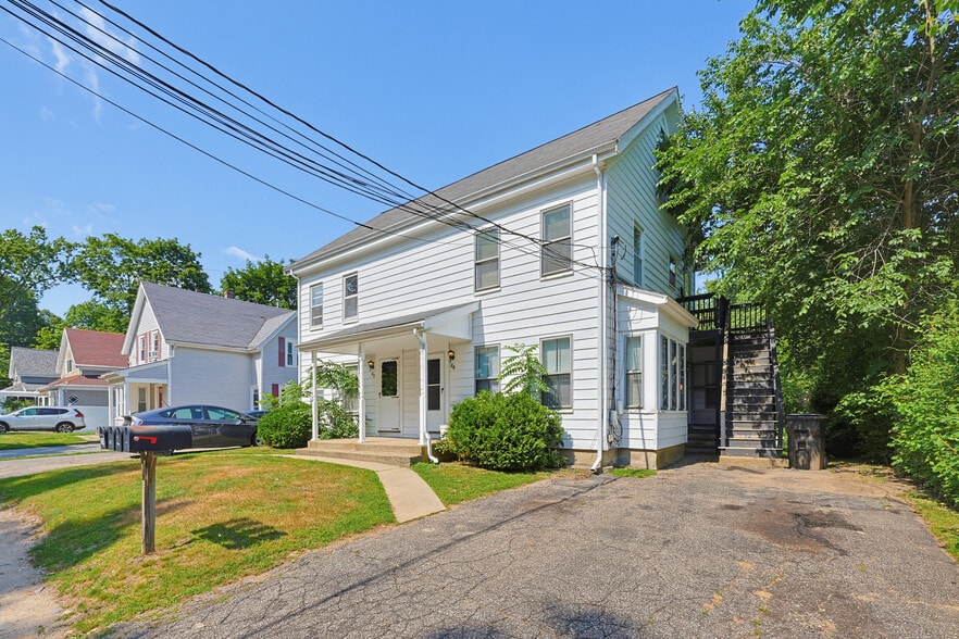 25-27 West St, West Bridgewater, MA à vendre - Photo du bâtiment - Image 2 de 13