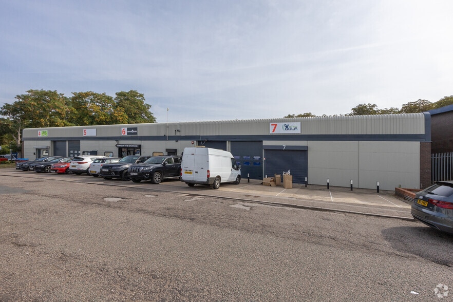Erica Rd, Milton Keynes for lease - Building Photo - Image 3 of 3