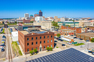 130 E 3rd St, Des Moines, IA - Aérien  Vue de la carte