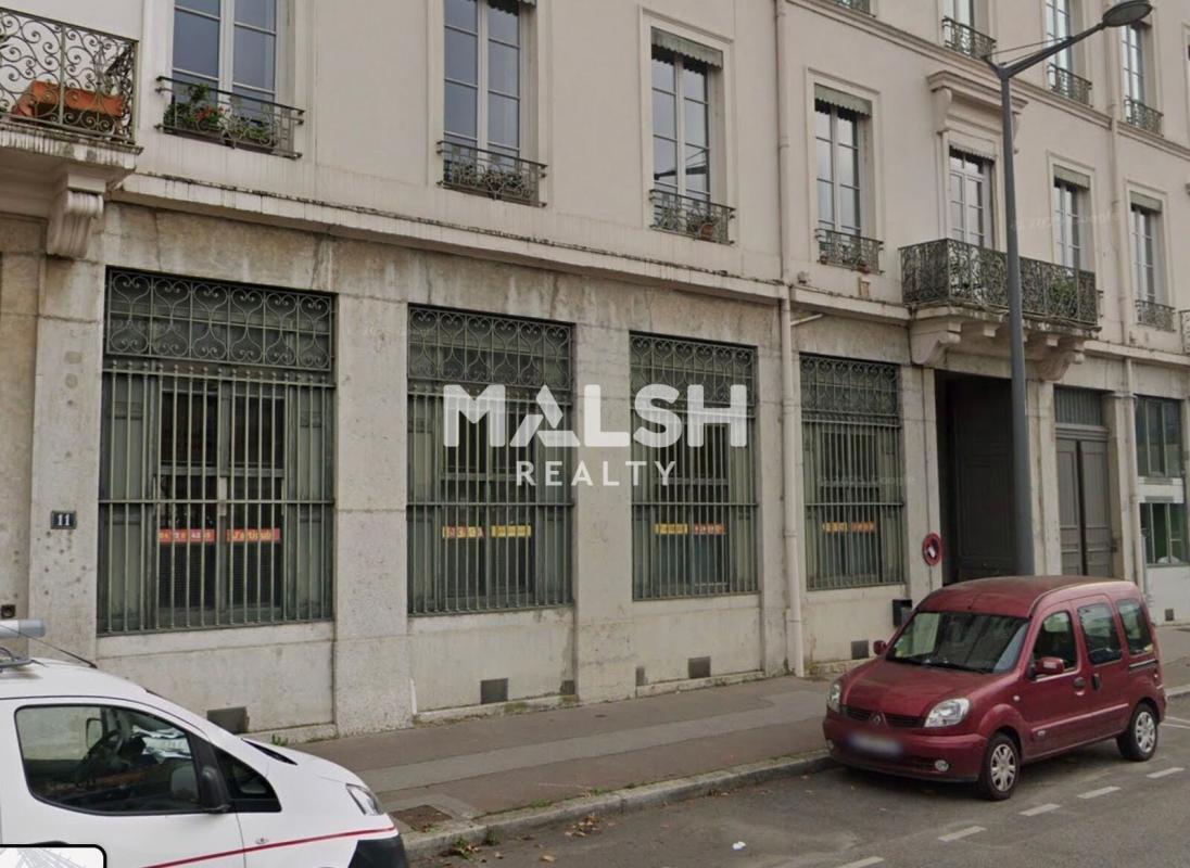 Office in Lyon for lease Building Photo- Image 1 of 12