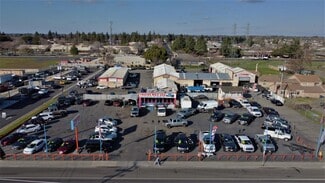 More details for 1023-1049 W Yosemite Ave, Manteca, CA - Retail for Sale