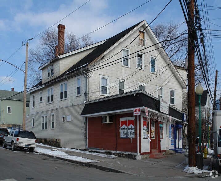 83-87 Stillwater Ave, Stamford, CT à vendre - Photo principale - Image 1 de 2