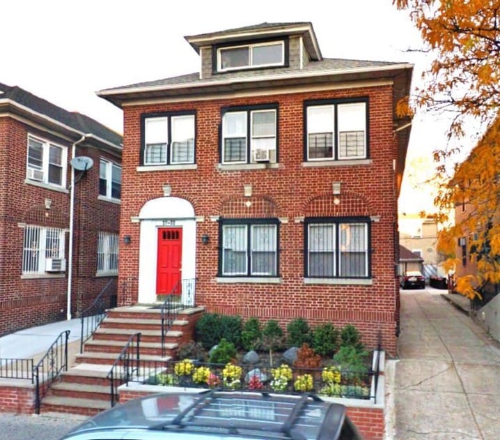 3733 75th St, Jackson Heights, NY for sale Primary Photo- Image 1 of 4