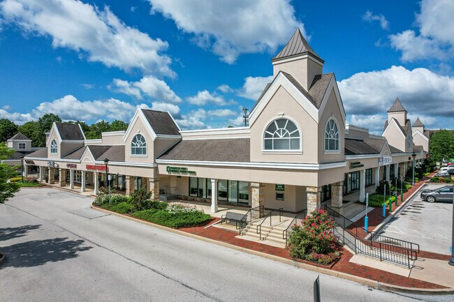 Plus de détails pour 39 Leopard Rd, Paoli, PA - Commerce de détail à louer