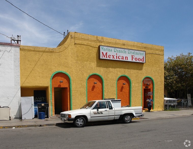 1064 N Kingsley Dr, Los Angeles, CA for sale - Building Photo - Image 2 of 2
