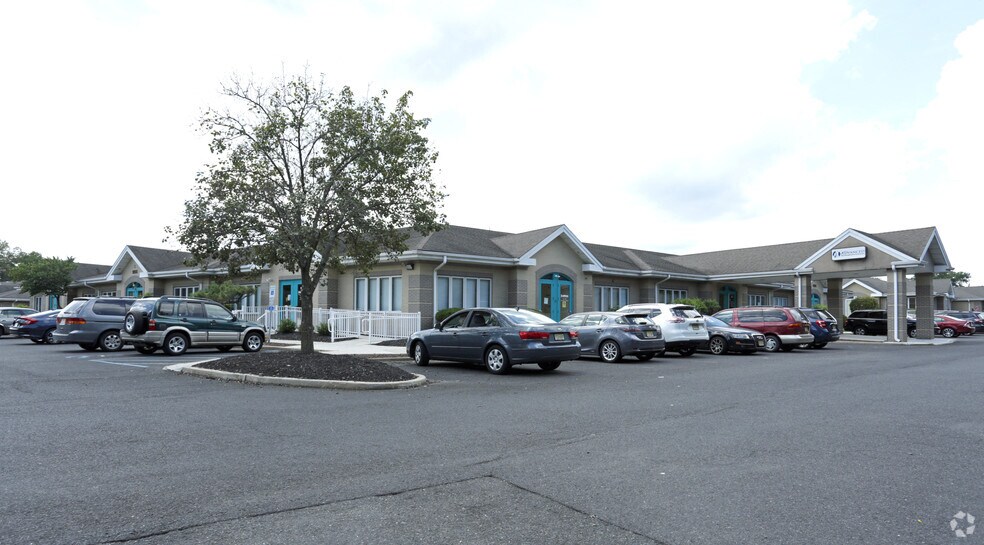 1255 Whitehorse Mercerville Rd, Hamilton, NJ for lease - Building Photo - Image 1 of 6