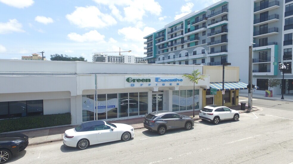 1946 Tyler St, Hollywood, FL à vendre - Photo du bâtiment - Image 1 de 19