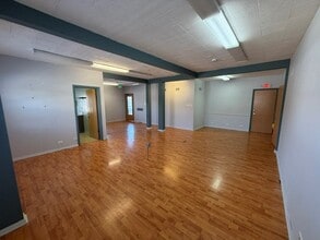 5504 S Brainard Ave, Countryside, IL à louer Photo intérieure- Image 1 de 3