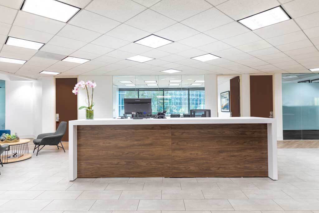 11400 W Olympic Blvd, Los Angeles, CA for lease Primary Photo- Image 1 of 11