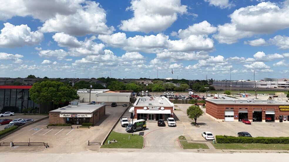 11609 E Northwest Hwy, Dallas, TX à vendre - Photo du bâtiment - Image 2 de 19